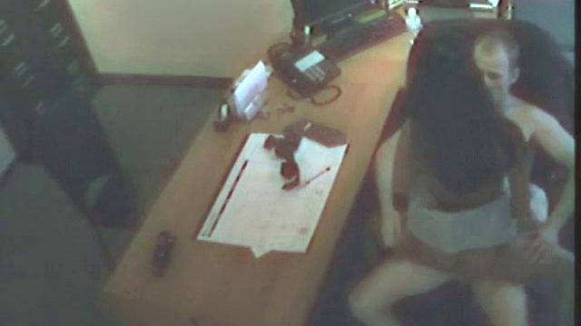 Girlfriend gets pounded and licked