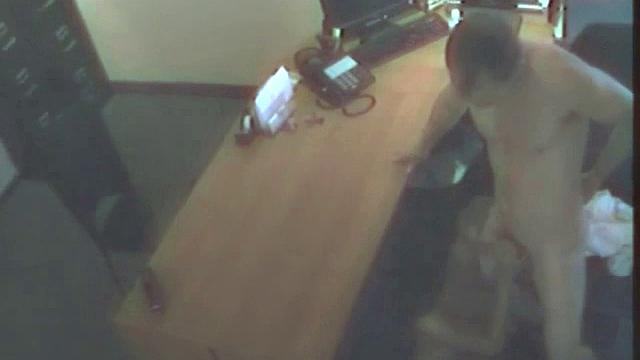 Girlfriend gets pounded and licked