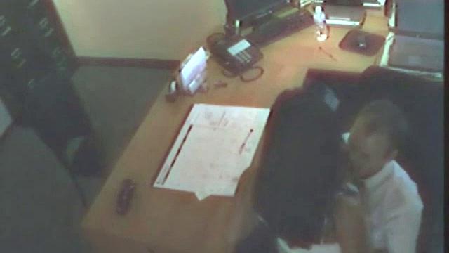 Girlfriend gets pounded and licked