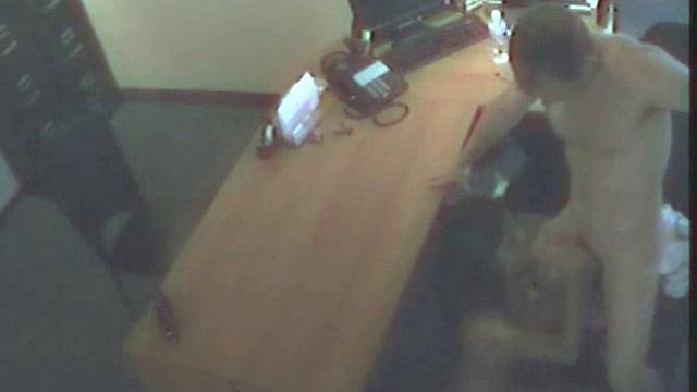 Girlfriend gets pounded and licked