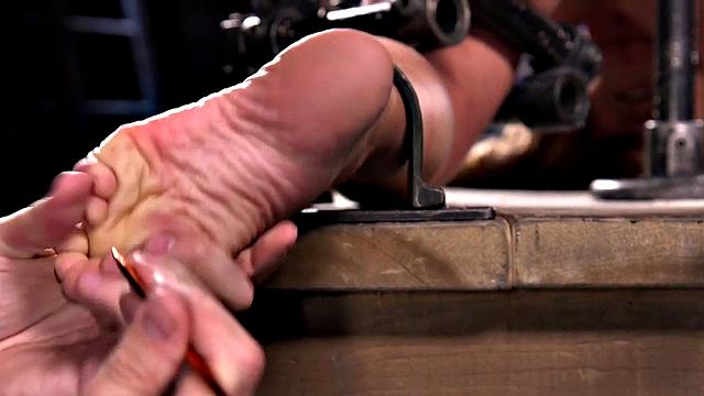 Session for useless bitch