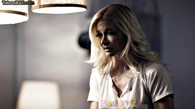 Stunning milf pussyeating sexy bae