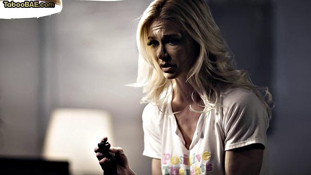 Stunning milf pussyeating sexy bae