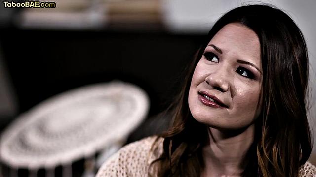 Stunning milf pussyeating sexy bae