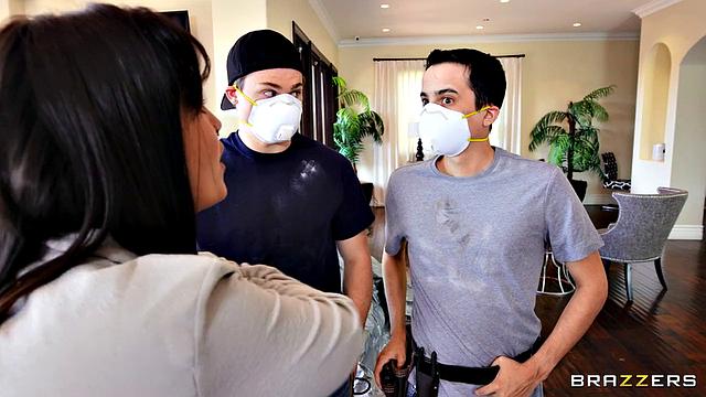 LaSirena Wants An Anal