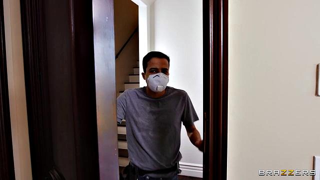 LaSirena Wants An Anal