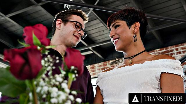 TRANSFIXED - Boyfriend Treats Trans Girlfriend Pixi To Anniversary Anal