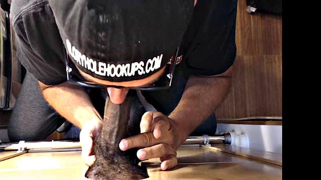 Chocolate Gloryhole Delight