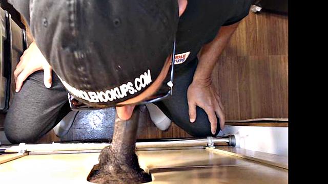 Chocolate Gloryhole Delight