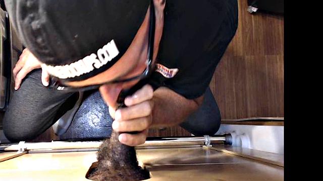 Chocolate Gloryhole Delight