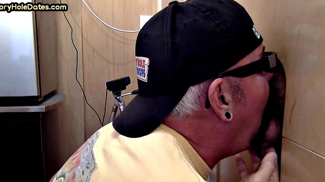 Gloryhole DILF fucked by fat gay in oldvsyoung anal