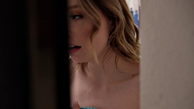 Ailee Anne jumps out of the shower and onto her friend's cock