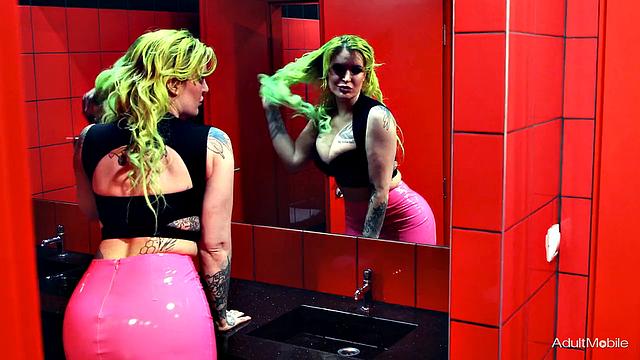 Rock Paper Scissors - Make Her Cum