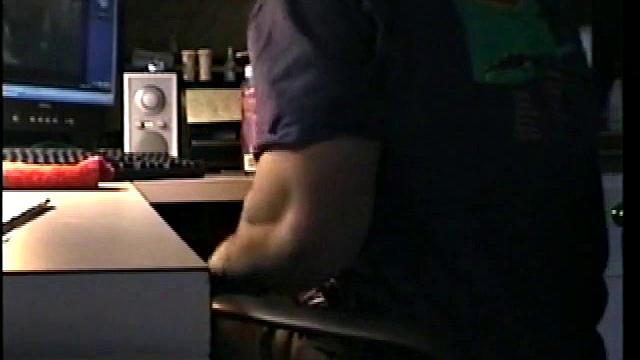 Захар не удержался - трусы отправились в стирку, а настроение на высоте