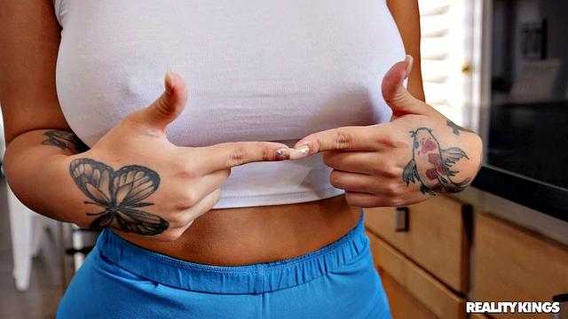 Big Tits Tokyo Fucked By Fridge