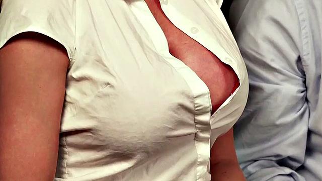 BJ CFNM ladies suck and wank lucky cock in femdom group