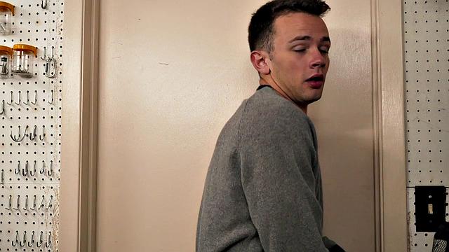 LOGAN Chapter 2 - Ryan's Home