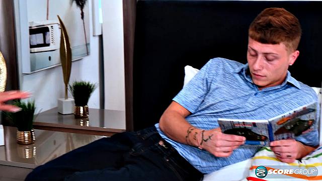 Lollypop GCup is Gagging for It