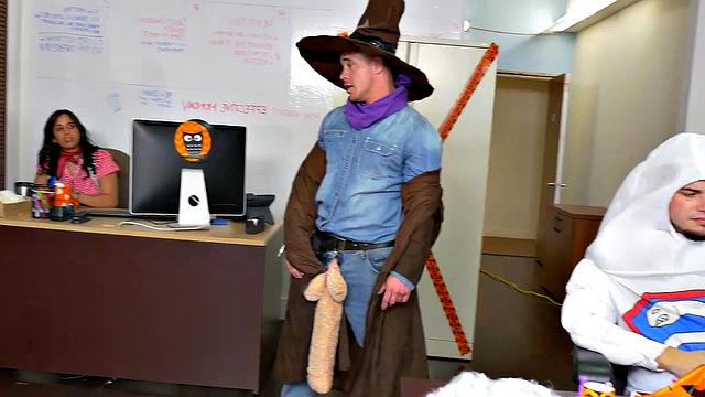 Watch as amateur in uniform tattoos & barebacks tiny cock at the office