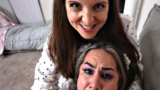 Tattooed and pierced amateur slut POV fucked after casting