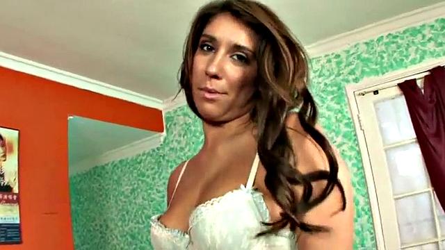 Cock hungry teen babe pussy fucked