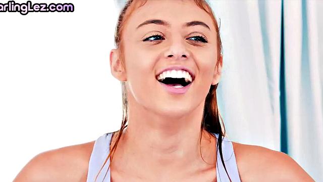 Tiny 21yo lesbo babe fingered by her BFF before scissoring