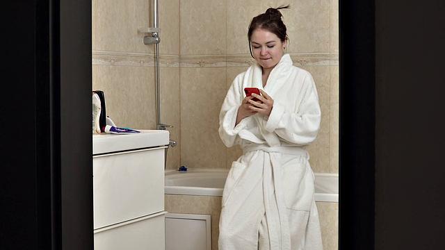 Teeny Lovers - Kira Stone - His teen sweetheart