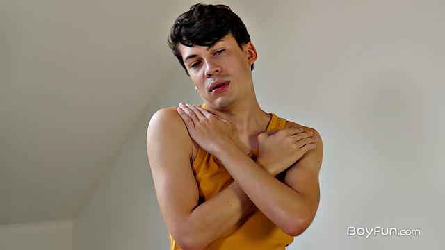 Danny Bianchi Jacks His Twink Cock
