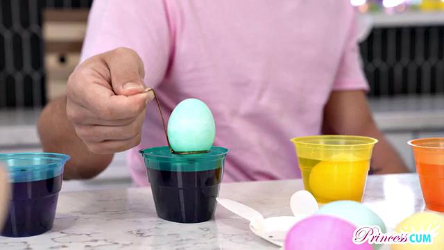 Stepsister's Sweet And Creamy Easter - S10:E9