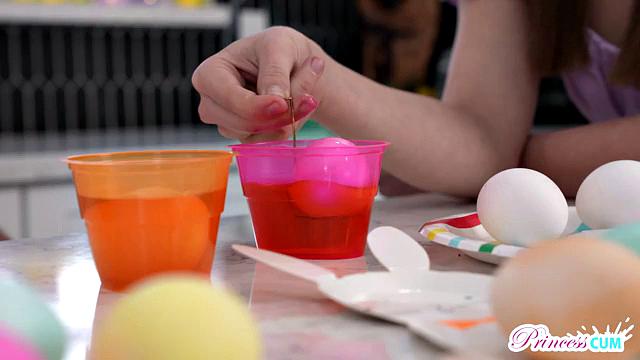 Stepsister's Sweet And Creamy Easter - S10:E9