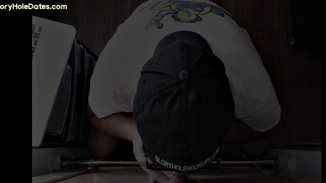 Glory hole DILF dick-sucking BF