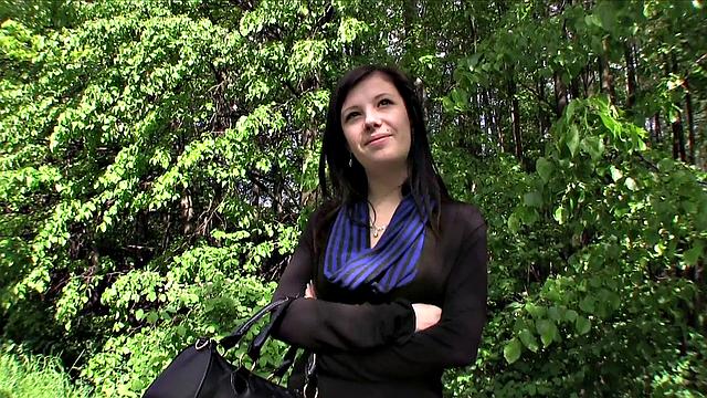 The Temptation of Cock is Too Strong For Cutie