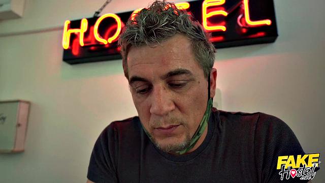 Bi-sexual Babes Share Cock