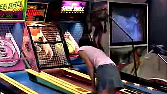 Teen fingers in her car