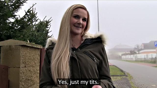 Tight pussy gets fucked in a car