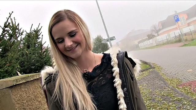 Tight pussy gets fucked in a car