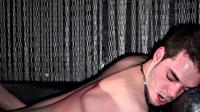 Amateur passive stud assfucked by active stud