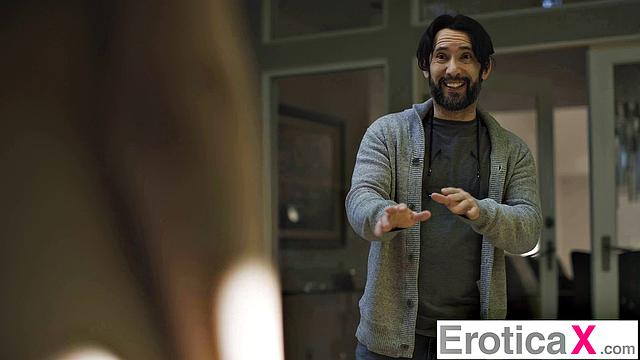 EroticaX - Hot Asian Made Love To By Writer