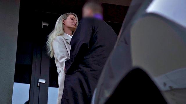 Bigbooty picked up MILF gets smashed in van before riding