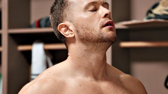 Str8 dude penetrated in anal by nasty gay fuc