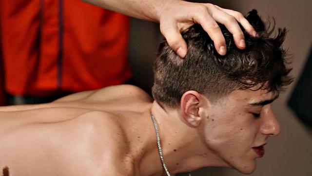 Str8 dude penetrated in anal by nasty gay fuc