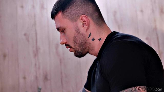 Creampie for Spanish babe