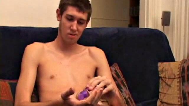 Mac has been storing up his nut and can't wait to squeeze it out. A skinny skater boy with a nice dick, Mac isn't much of a lasies man, because he's so shy. But today he's left his shyness at home.