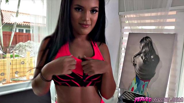 Damn stepsis. I love watching you!