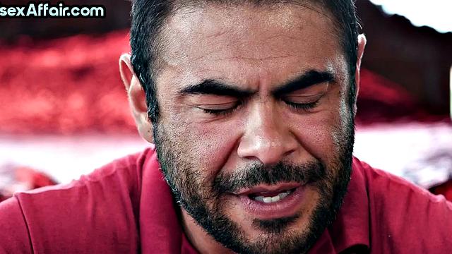 Busty bisexual babe pussylicked and fucked in 3some