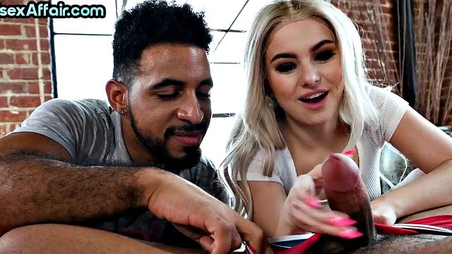 Busty bisexual babe pussylicked and fucked in 3some