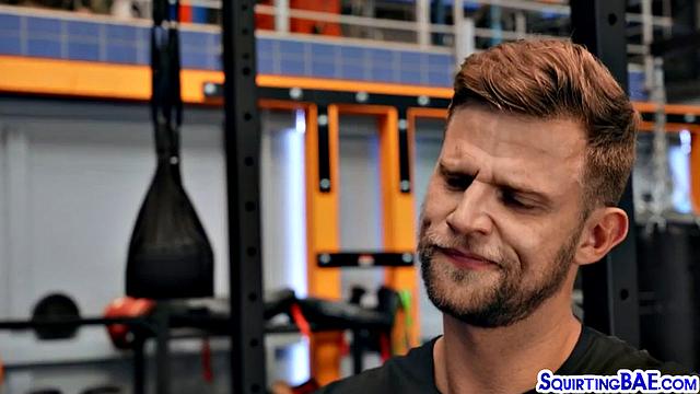 Cute girls pussybanged in 3some