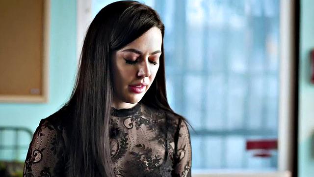 Lez medium boobed babes enjoy rimming n strapon fucking