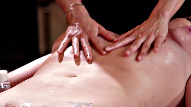 ALL GIRL MASSAGE - HOTTEST LESBIAN COMPILATION! SCISSORING, FACESITTING, 69, AND MORE!