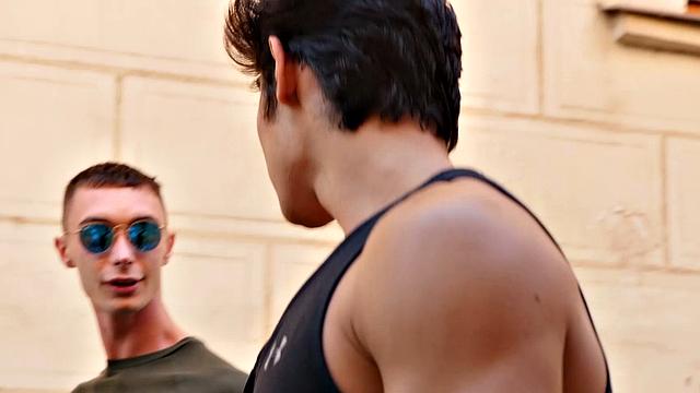 Jared Shaw - Vitali Kutcher - Max London